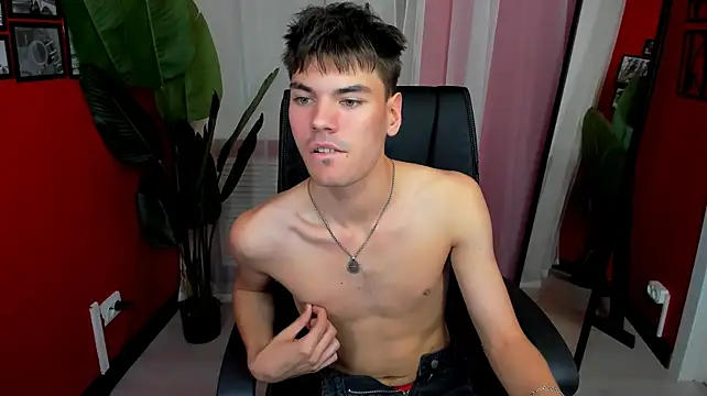 Show modela Kamal_Kramer na web-kameri