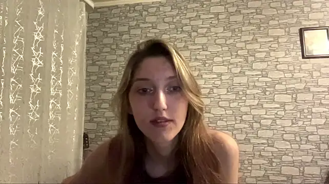 AdalineHockenbury Шоу с уебкамера