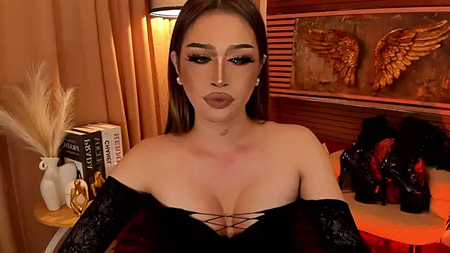 הופעת וובקאם של LolaDiva69