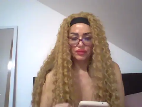 Show de HannaElys na webcam