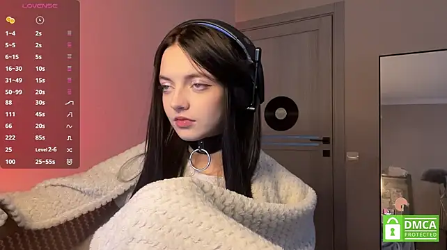 ReikoBartone Chat XXX live