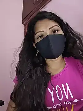 Kayalvizhi143 网络视讯表演
