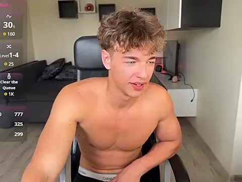 lukedesirablee Webcam Show