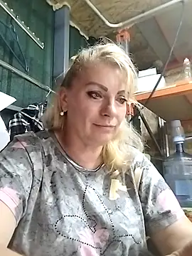 Milla_kis – Kamerová šou
