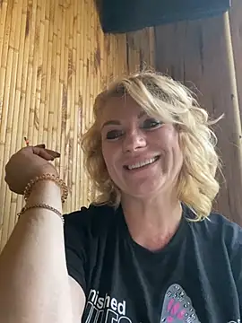Milla_kisn Webbikameraesitys