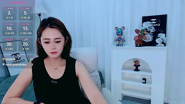 Alice-Love-88 在線直播表演
