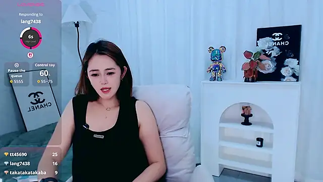 Alice-Love-88 在線直播表演
