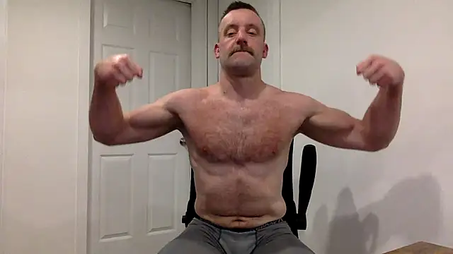 johnnyswitch Show in webcam