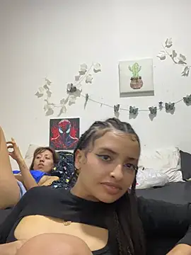 Živý XXX chat wolf_hot07