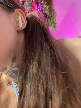 Show modela LoraPalms na web-kameri