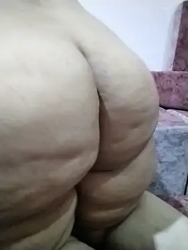 عرض كام Mama_Queeen_9