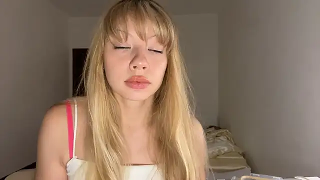 ToggedTramp Webcam show