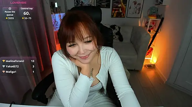 Katie_Ray Show Webcam