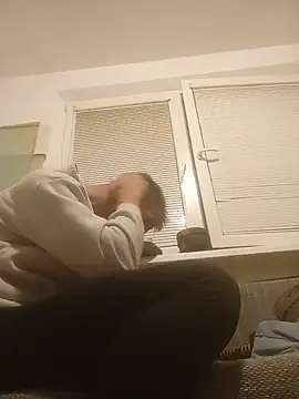 Pokazy przed kamerką – hotcock666666