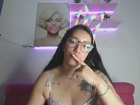 saritav3x's Live XXX Chat
