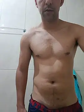 Show modela helmo45 na web-kameri