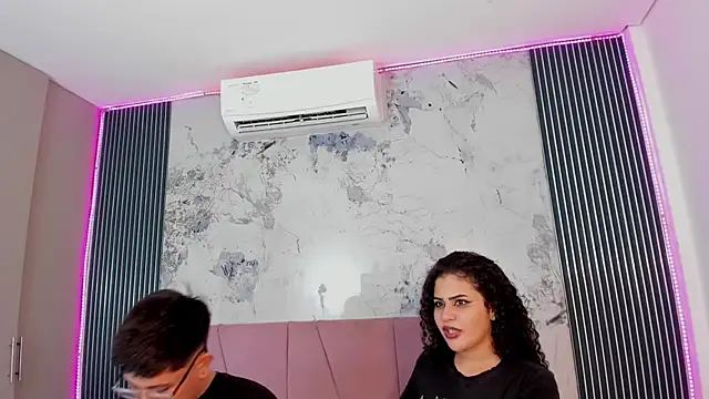 Midnight_Duo_1 Adlı Modelin Web Kamerası Şovu