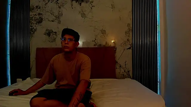 Midnight_Duo_1 网络视讯表演