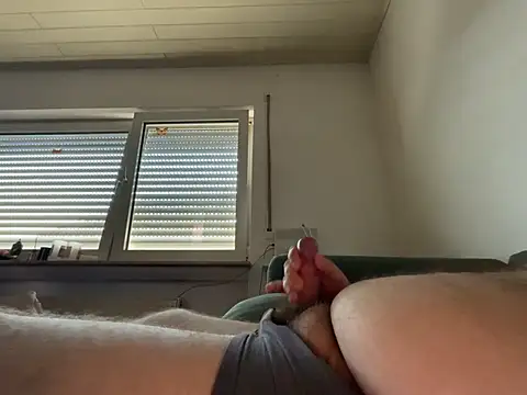 leoleo1703 – webcam-show