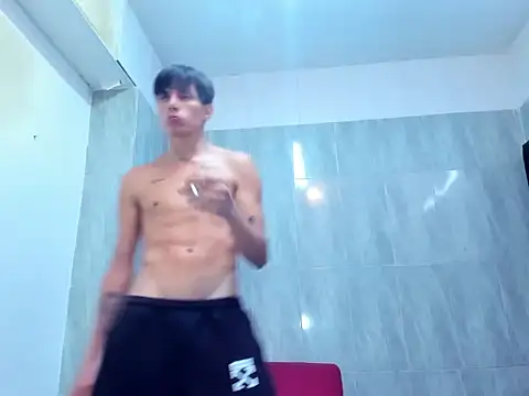 Maxx_Hot_Rs webcam show