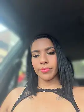 AlaiaStearling_ Live XXX Chat