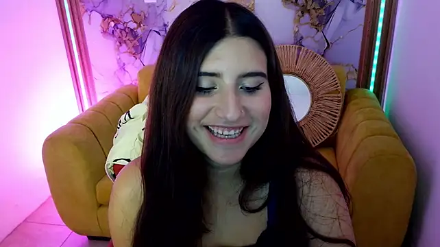 sofia_sweet_m Show in webcam