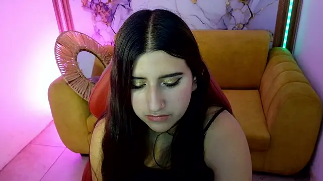 Pokazy przed kamerką – sofia_sweet_m