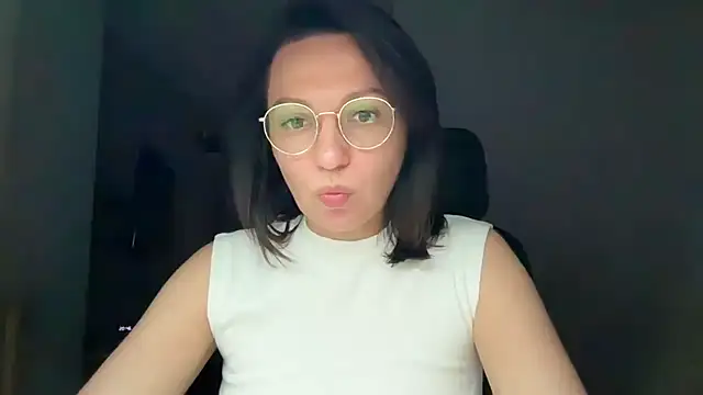 KamilaXHot Webcam-Show