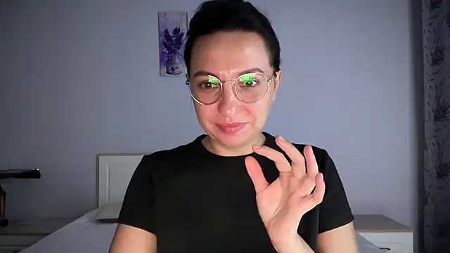 KamilaXHot – Live XXX-chat