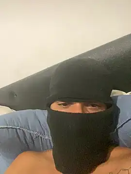 Show de Magrin19 na webcam