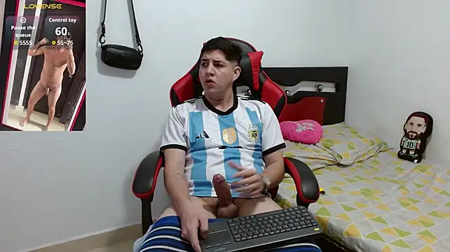 Fozil_Dvice – webcam-show