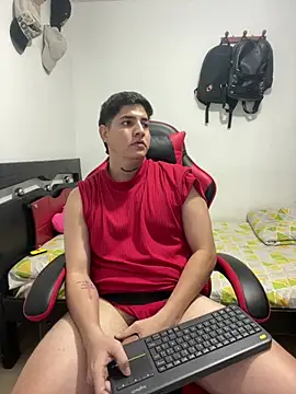 Fozil_Dvice's Webcam Show