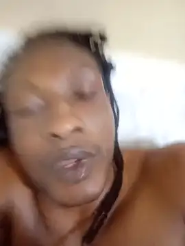 הופעת וובקאם של Sexxy_kish