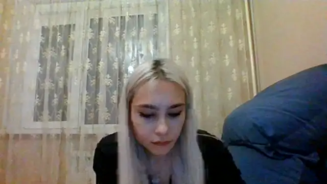 sashka_really's Webcam Show