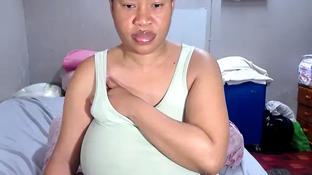 دردشة BigAreola26 الجنسية المباشرة