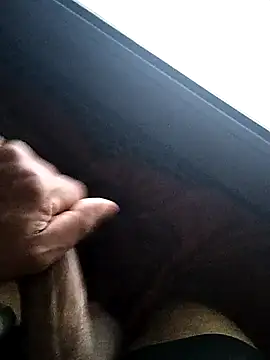 عرض كام Demillvan