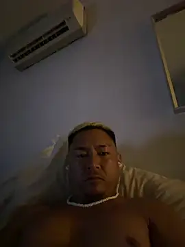 Nuimonski webkamerás műsora