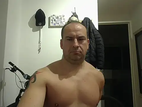 Trasher014 Webcamshow