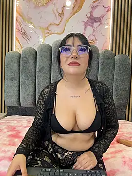 nicole-cooper's Live XXX Chat
