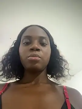 Chat +18 de Sarah_Carter ao vivo