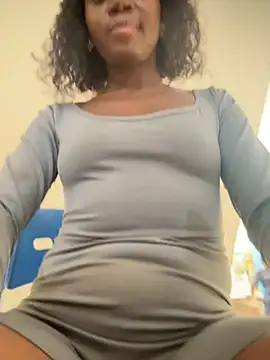 Chat +18 de Sarah_Carter ao vivo