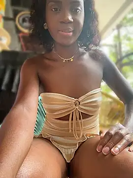 Chat +18 de Sarah_Carter ao vivo