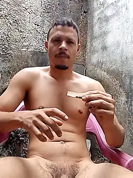 Show modela DANILOFERRAZATV na web-kameri