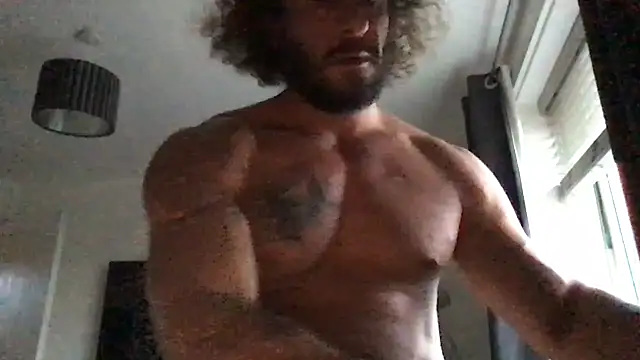 Pokazy przed kamerką – Magic_Mike_666