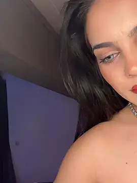 Вебкам-шоу LunnaVey