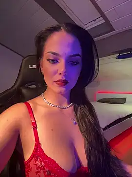 LunnaVey Webcam Show