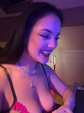 Chat XXX en directo de LunnaVey