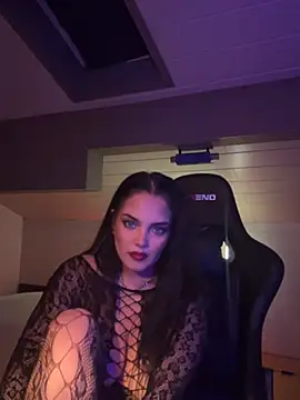 LunnaVey Adlı Modelin Web Kamerası Şovu