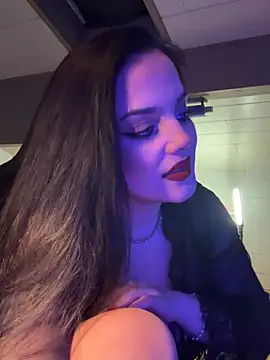 عرض كام LunnaVey