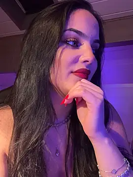 LunnaVey Show Webcam